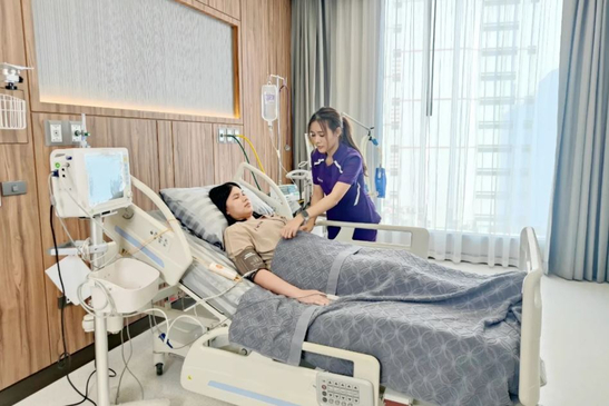 Slider image (6) WIH Hospital